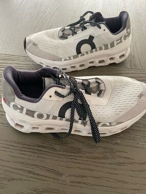 On Running White & Gray Women's Running Shoes